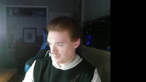 Snapshot of drummerbouy7 chatting on November 21, 2025, 8:46 am drummer online show from November 21, 2025, 8:46 am