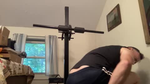 Snapshot of dudeinnh chatting on September 11, 2025, 10:10 pm Steve online show from September 11, 2025, 10:10 pm