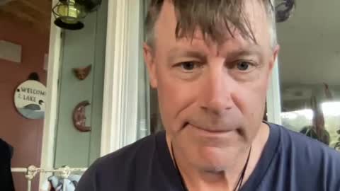 Snapshot of dudeinnh chatting on October 18, 2025, 9:15 pm Steve online show from October 18, 2025, 9:15 pm