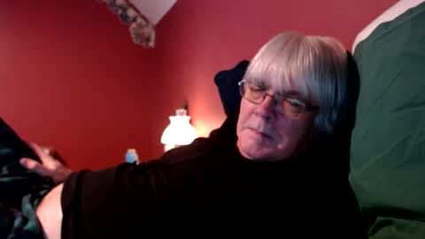 Snapshot of dug38 chatting on January 19, 2025, 2:59 pm Doug online show from January 19, 2025, 2:59 pm