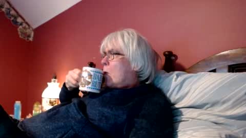 Snapshot of dug38 chatting on January 27, 2025, 4:11 pm Doug online show from January 27, 2025, 4:11 pm