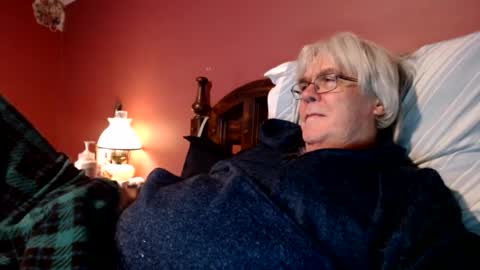 Snapshot of dug38 chatting on January 27, 2025, 9:22 pm Doug online show from January 27, 2025, 9:22 pm