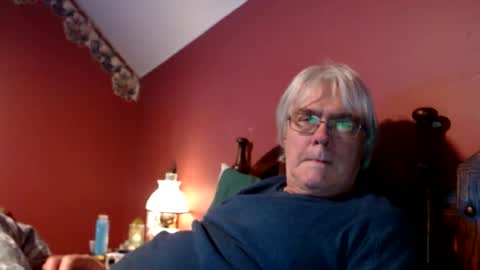 Snapshot of dug38 chatting on February 2, 2025, 8:41 pm Doug online show from February 2, 2025, 8:41 pm