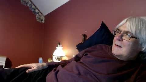 Snapshot of dug38 chatting on February 7, 2025, 1:15 am Doug online show from February 7, 2025, 1:15 am