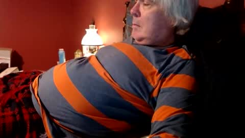 Snapshot of dug38 chatting on February 10, 2025, 1:46 am Doug online show from February 10, 2025, 1:46 am