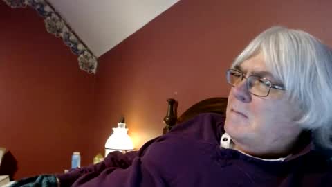 Snapshot of dug38 chatting on February 10, 2025, 6:35 pm Doug online show from February 10, 2025, 6:35 pm