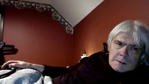 Snapshot of dug38 chatting on February 17, 2025, 1:58 am Doug online show from February 17, 2025, 1:58 am