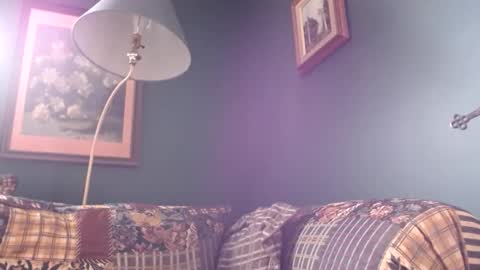 Snapshot of dug38 chatting on February 17, 2025, 6:59 pm Doug online show from February 17, 2025, 6:59 pm