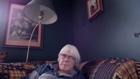 Snapshot of dug38 chatting on February 17, 2025, 10:03 pm Doug online show from February 17, 2025, 10:03 pm