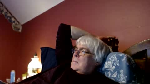 Snapshot of dug38 chatting on March 3, 2025, 12:26 am Doug online show from March 3, 2025, 12:26 am