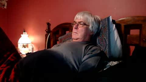 Snapshot of dug38 chatting on March 6, 2025, 12:09 pm Doug online show from March 6, 2025, 12:09 pm