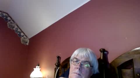 Snapshot of dug38 chatting on March 10, 2025, 5:39 pm Doug online show from March 10, 2025, 5:39 pm