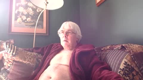 Snapshot of dug38 chatting on March 11, 2025, 5:24 pm Doug online show from March 11, 2025, 5:24 pm