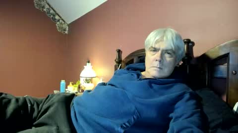 Snapshot of dug38 chatting on November 26, 2025, 2:23 am Doug online show from November 26, 2025, 2:23 am