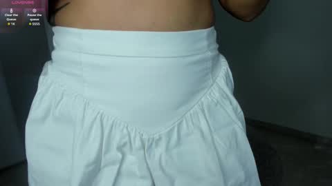 Snapshot of dulce1_ chatting on October 30, 2025, 9:44 am Dulce online show from October 30, 2025, 9:44 am