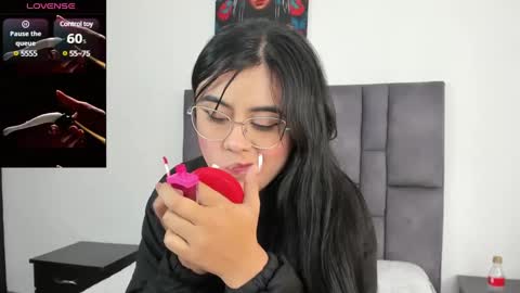 Snapshot of dulce_amg chatting on March 6, 2025, 3:35 pm Dulce amg online show from March 6, 2025, 3:35 pm