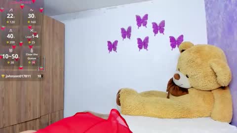 dulce online show from November 3, 2025, 9:16 pm