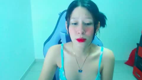 dulce_mauren online show from December 16, 2025, 6:29 am