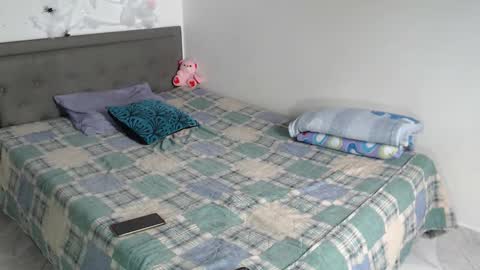 Dulce Noir online show from November 1, 2025, 3:58 pm