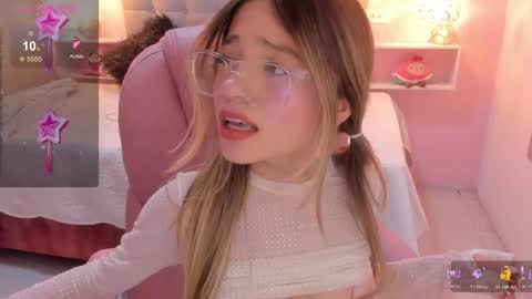 Snapshot of dulce_powl chatting on December 15, 2025, 6:45 pm Dulce online show from December 15, 2025, 6:45 pm