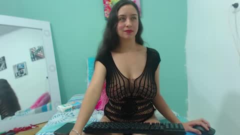 dulce_sexy21 online show from January 28, 2025, 8:26 pm