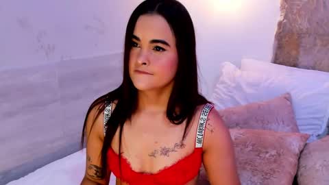 Snapshot of dulceegarcia chatting on October 2, 2025, 11:01 pm Dulcee Garcia online show from October 2, 2025, 11:01 pm