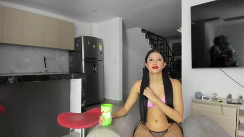 Jlozada05 online show from December 16, 2024, 6:32 am