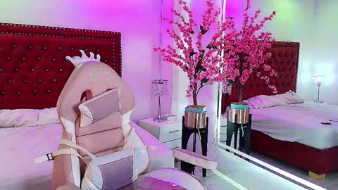 dulcinea_grayy online show from December 1, 2025, 11:48 am