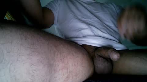 Snapshot of dumout33 chatting on October 21, 2025, 4:51 pm Sergio online show from October 21, 2025, 4:51 pm