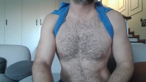 Snapshot of duncanwhitexx chatting on November 17, 2025, 1:39 pm duncanwhitexx online show from November 17, 2025, 1:39 pm