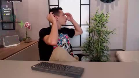 Dustin Sonne online show from February 5, 2025, 3:23 am