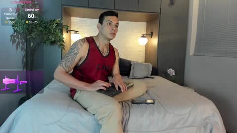 Dustin Sonne online show from February 15, 2025, 1:53 am