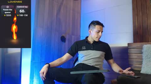 Dustin Sonne online show from November 3, 2025, 3:19 am