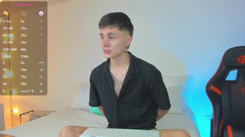 Snapshot of dustinlevine chatting on February 26, 2025, 11:48 pm Dustin Levy online show from February 26, 2025, 11:48 pm