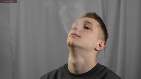 Snapshot of dustyn_fox chatting on December 26, 2024, 5:30 pm Dustyn online show from December 26, 2024, 5:30 pm