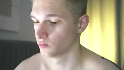 Snapshot of dustyn_fox chatting on January 27, 2025, 1:09 pm Dustyn online show from January 27, 2025, 1:09 pm