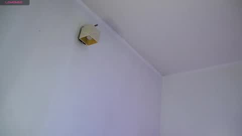 Snapshot of dustyn_fox chatting on March 8, 2025, 7:09 pm Dustyn online show from March 8, 2025, 7:09 pm