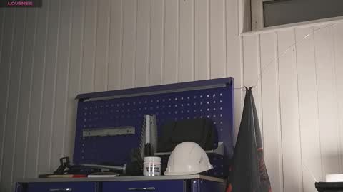 Snapshot of dustyn_fox chatting on September 8, 2025, 4:39 pm Dustyn online show from September 8, 2025, 4:39 pm