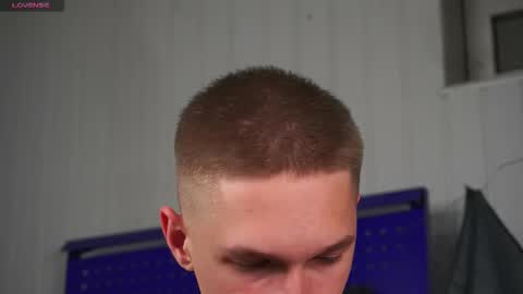 Snapshot of dustyn_fox chatting on October 14, 2025, 4:41 pm Dustyn online show from October 14, 2025, 4:41 pm