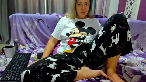 dayana online show from December 13, 2024, 8:09 am