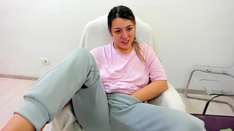 dayana online show from January 3, 2025, 1:38 am