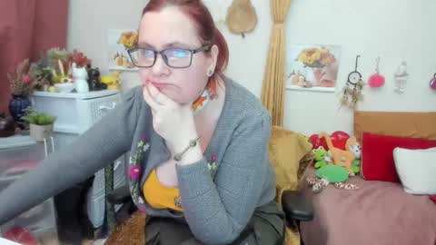 Snapshot of dyannelovee chatting on December 18, 2024, 10:02 pm Dyanne online show from December 18, 2024, 10:02 pm