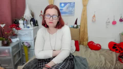 Snapshot of dyannelovee chatting on January 16, 2025, 6:03 am Dyanne online show from January 16, 2025, 6:03 am