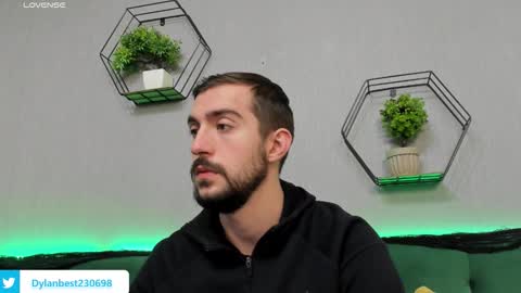 Snapshot of dylan_starxx chatting on November 3, 2025, 11:15 pm Dylan online show from November 3, 2025, 11:15 pm