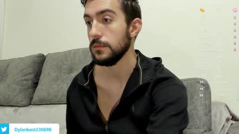 Snapshot of dylan_starxx chatting on November 24, 2025, 4:34 am Dylan online show from November 24, 2025, 4:34 am