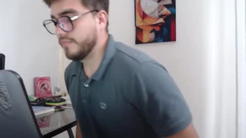 dylanhot10 online show from December 12, 2024, 9:04 pm