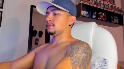   online show from September 10, 2025, 4:18 pm