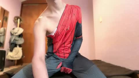 dylannewell online show from November 1, 2025, 11:12 am