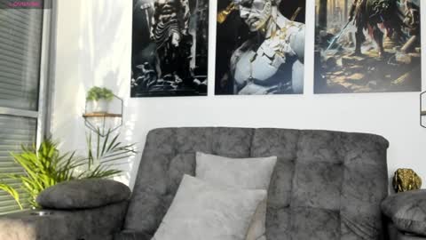 Snapshot of dylanrivera_ chatting on December 12, 2024, 4:04 am Dylan Rivera online show from December 12, 2024, 4:04 am