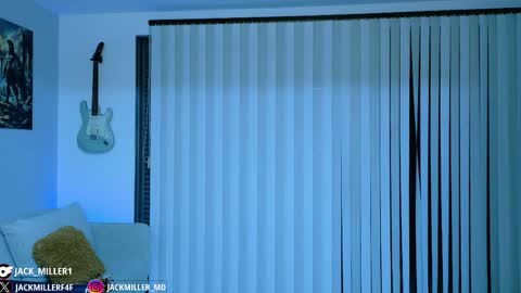 Snapshot of dylanrivera_ chatting on October 31, 2025, 11:17 pm Dylan Rivera online show from October 31, 2025, 11:17 pm